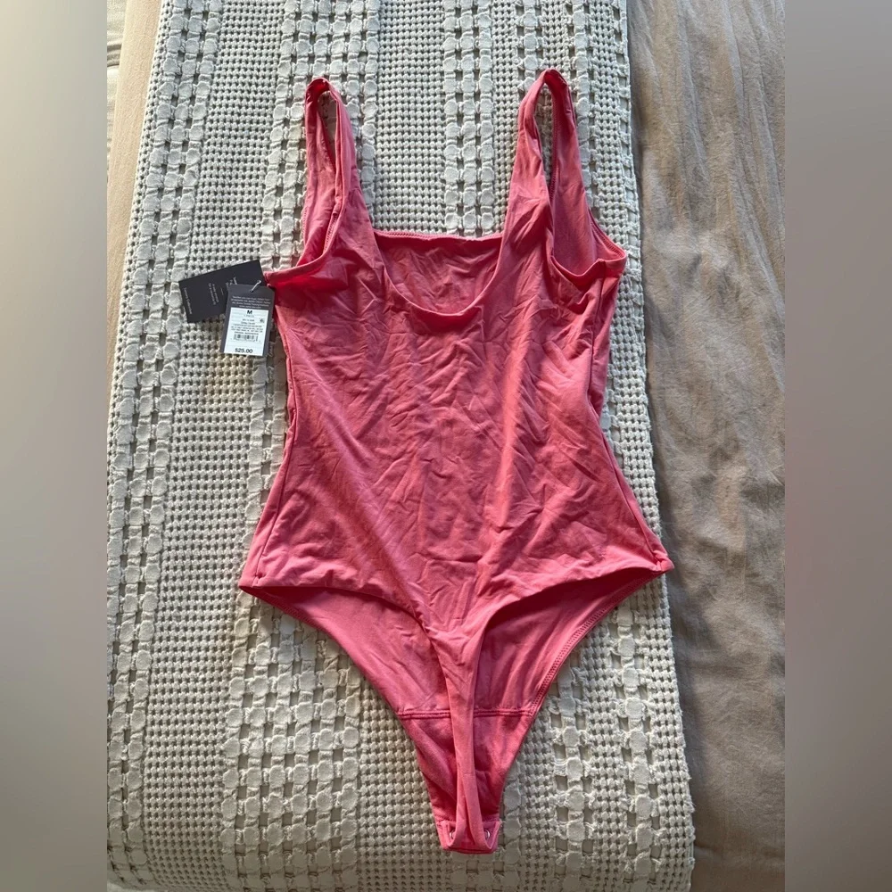 NEW Auden Pink Sleeveless Bodysuit Size‎ M